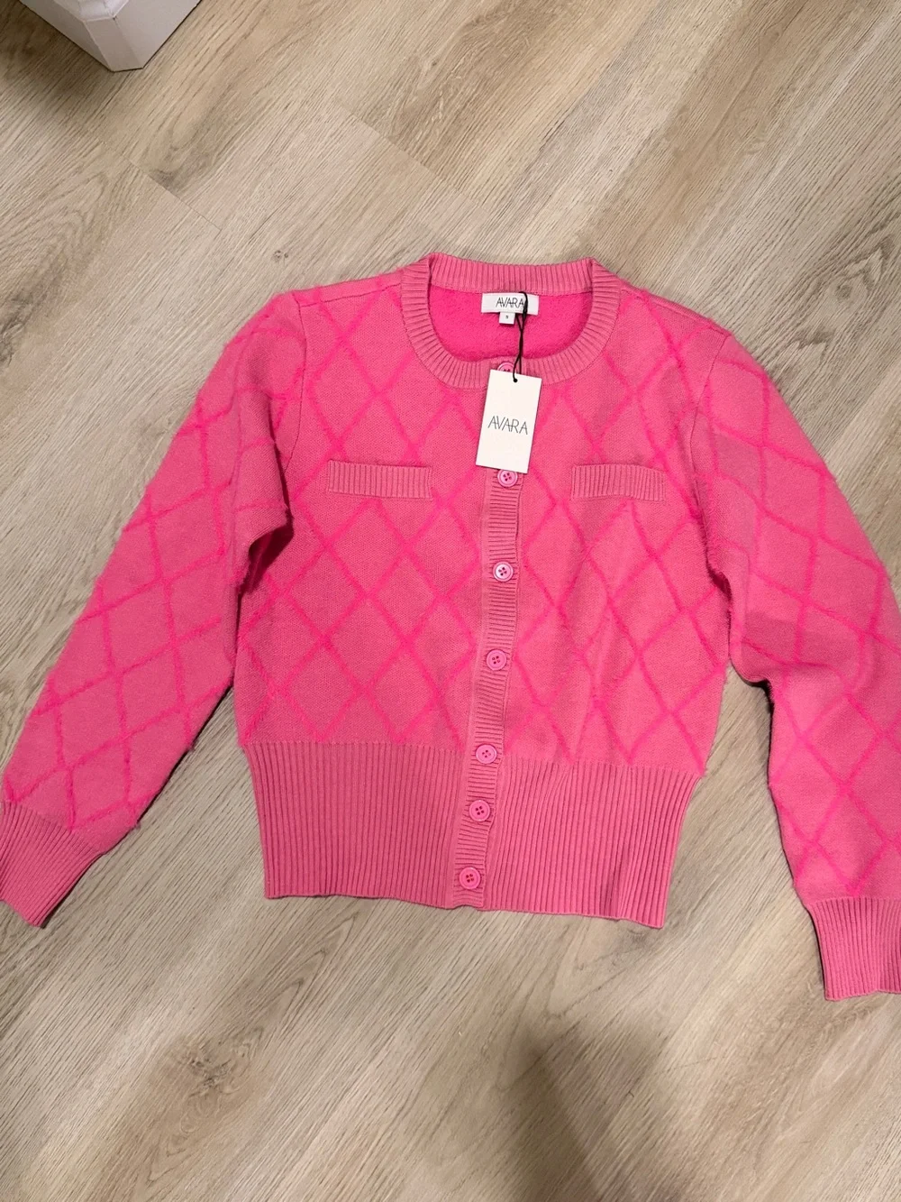NWT- Aura Pink Diamond-Pattern Button-Up Cardigan